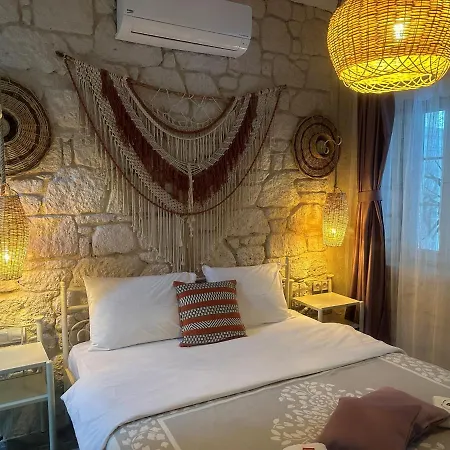 Hera Alacati Ξενοδοχείο *