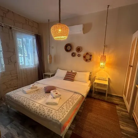 Hera Alacati * Çeşme