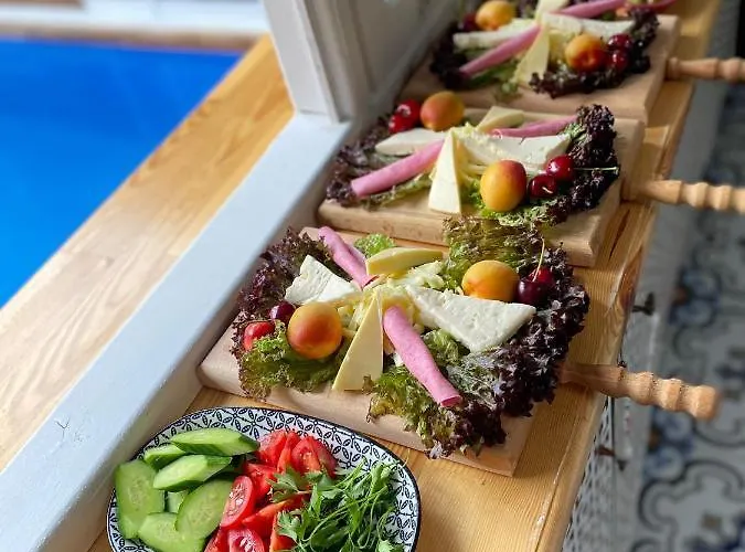 Hera Alacati מלון *