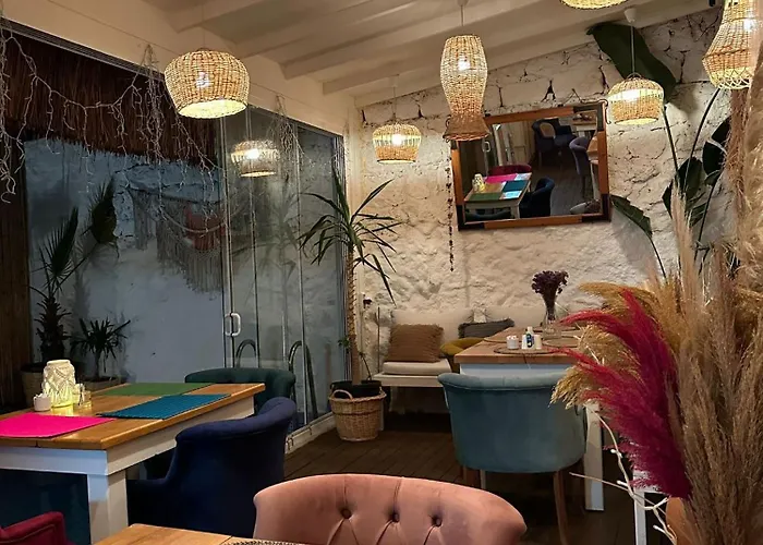 Hera Alacati * Çeşme